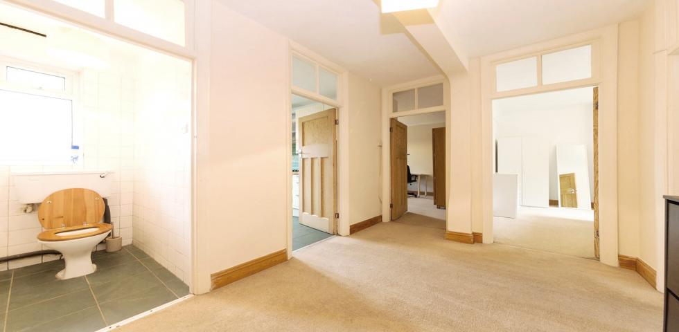 Modern Apartment Waverley Court, Queens Park